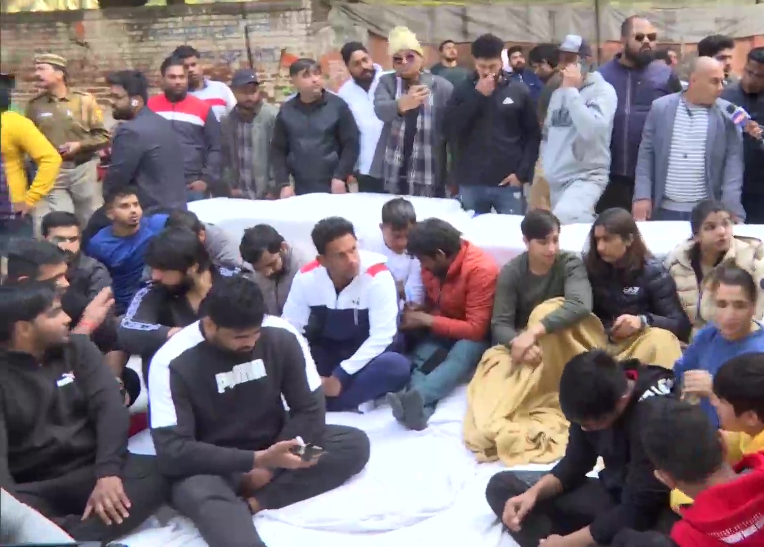 wrestlers protest continue at delhi jantar mantar