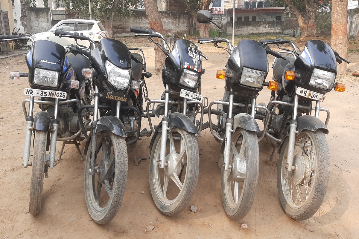 two bike thieves arrested in rewari