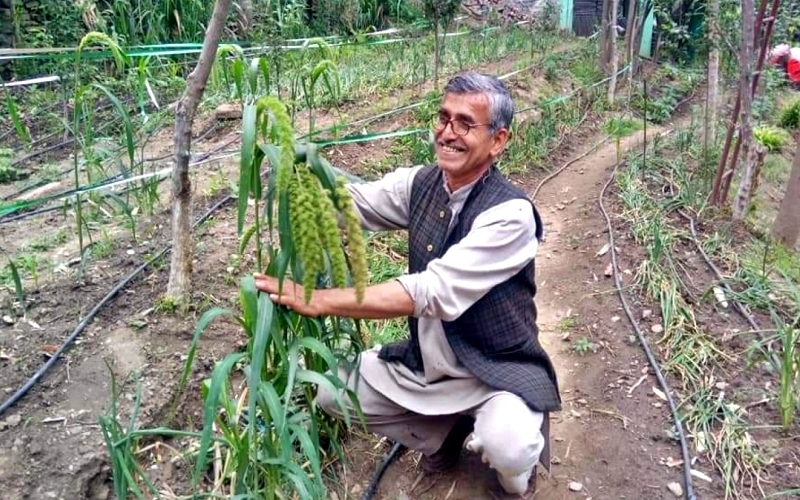 Himachal Farmer Nekram Sharma gets Padma Shri.