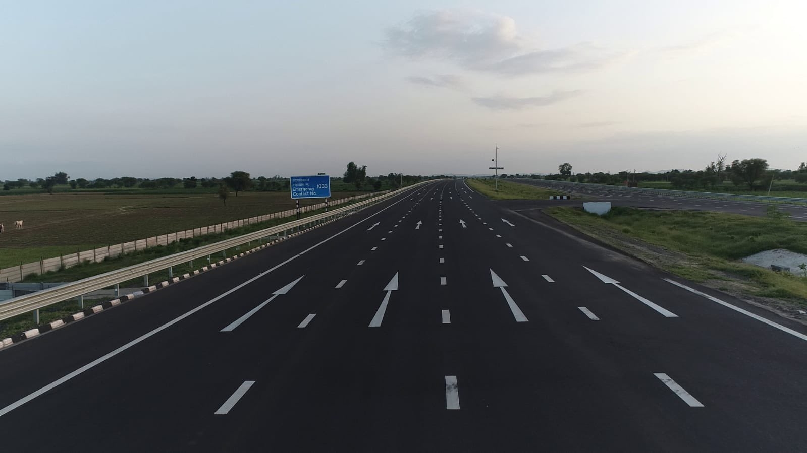 Delhi Mumbai Expressway