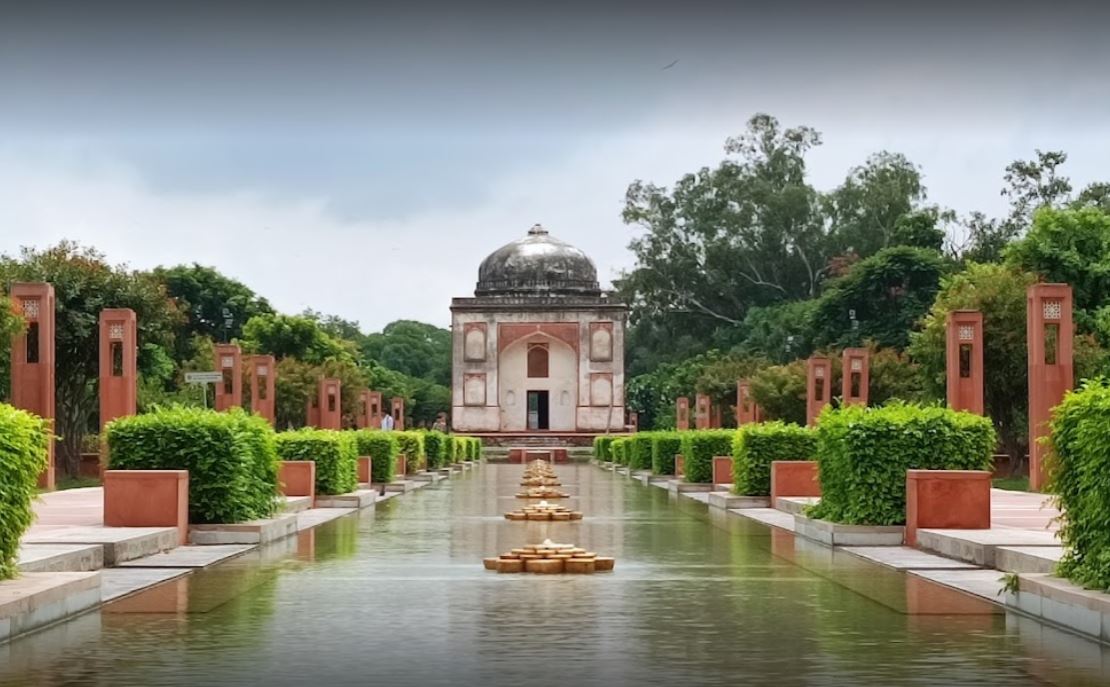 famous parks of Delhi