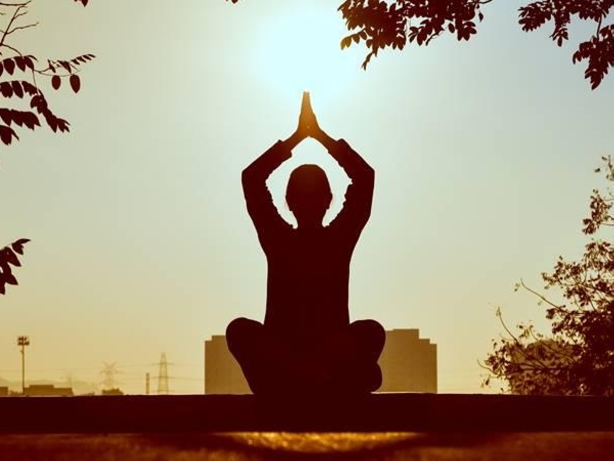 Yoga and naturopathy for cancer patients