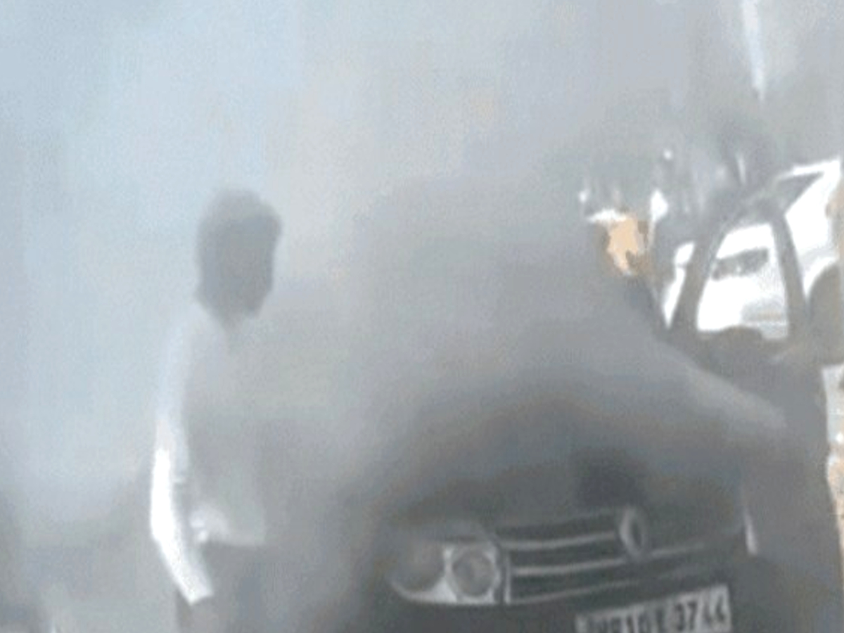 Car caught fire outside PGI Chandigarh