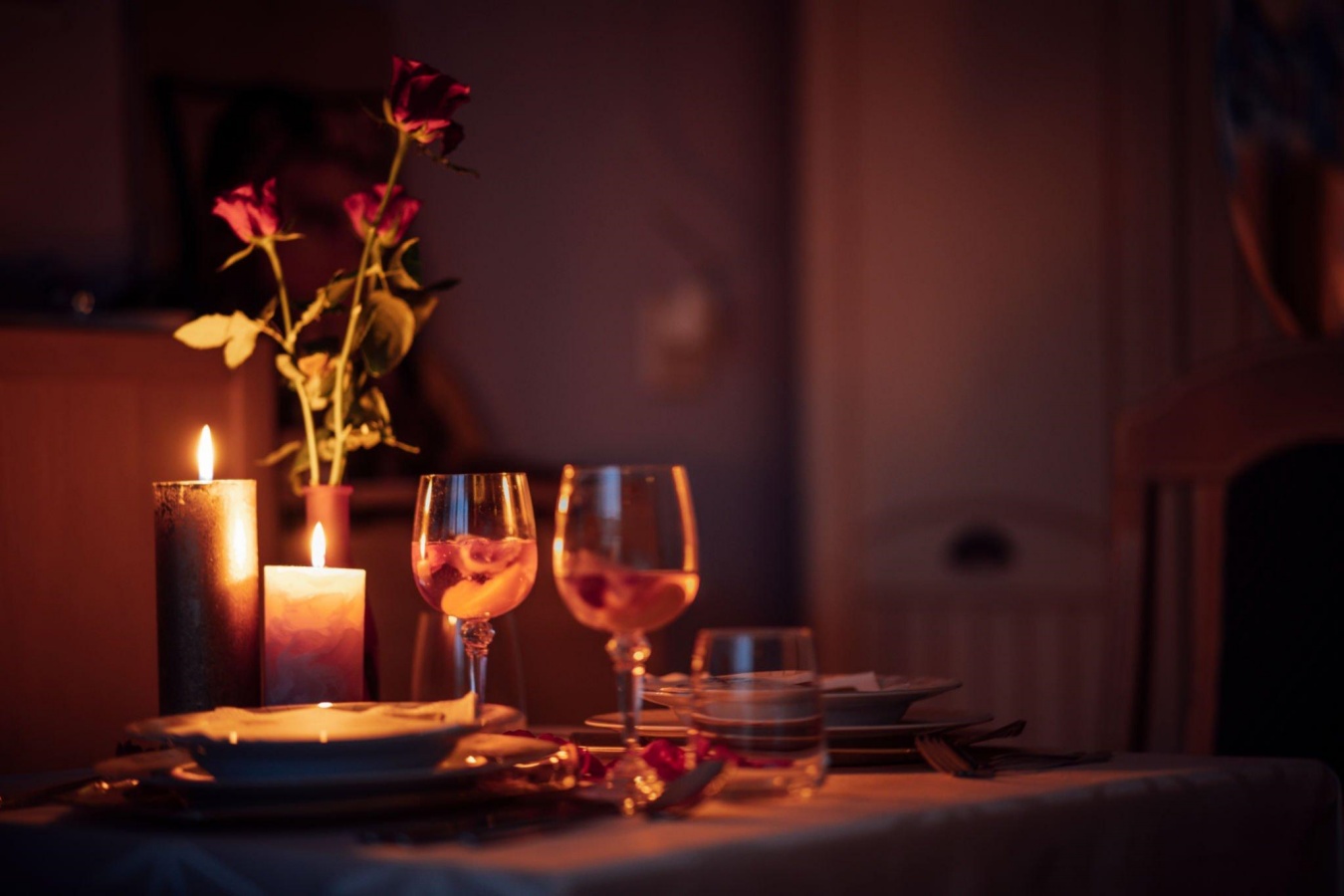 Propose Day  Candle Light Dinner  Candle Light Dinner  Propose Day date  ​​Propose Day wishes  ​​Propose Day quotes  ​​Propose Day significance  Valentine week  Valentines Day  Valentines Week Confess your Love on Propose Day  valentine week  valentine day