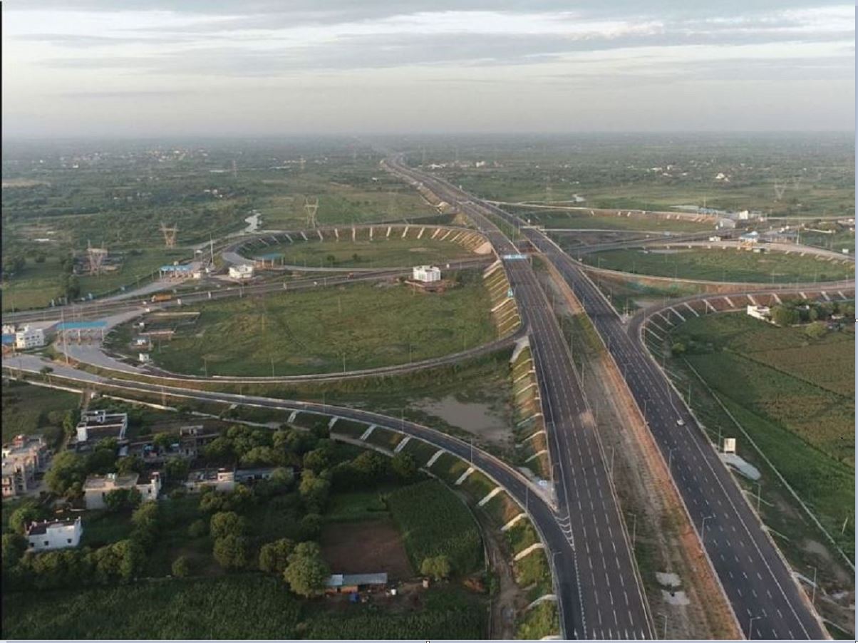 Delhi Mumbai Expressway