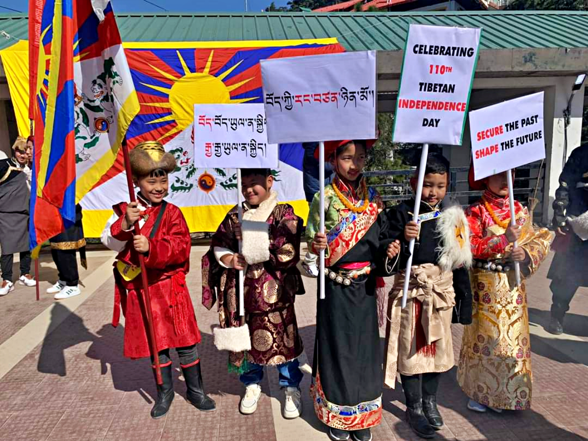 तिब्बतियों ने मनाया 110वां घोषित स्वतंत्रता दिवस.