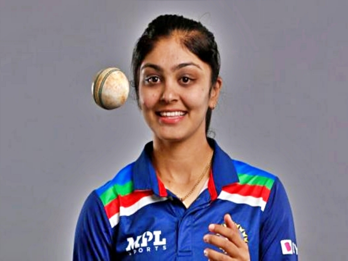 महिला आईपीएल में गुजरात जायंट्स टीम से खेलेंगी हरलीन देओल.