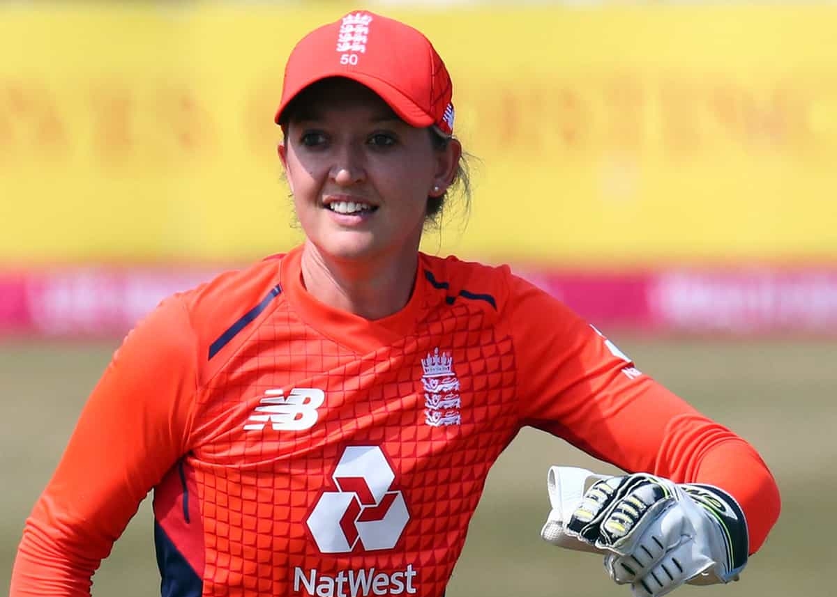 Sarah Taylor slams trolls  Sarah Taylor  Sarah Taylor twitter  Sarah Taylor news  sarah taylor diana relationship  sarah taylor pregnancy  സാറ ടെയ്‌ലര്‍  സാറ ടെയ്‌ലര്‍ ഗർഭധാരണം  ഡയാന