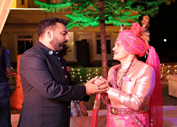उदयपुर के महाराज कुंवर लक्ष्यराज सिंह और अभिषेक राणा.