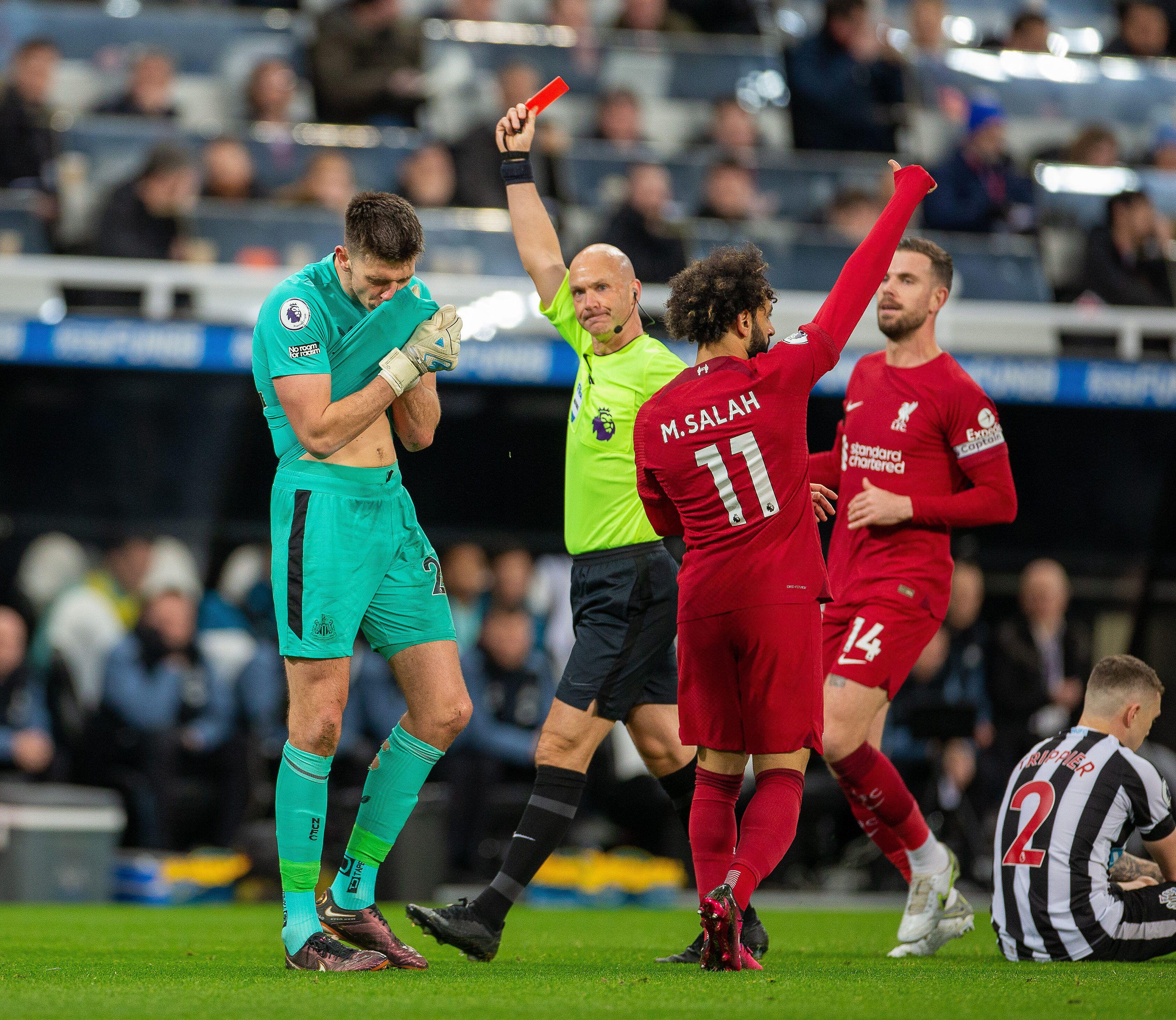 EFL Final  Manchester united vs Newcastle United  Newcastle United goal keeper Loris Karius  goal keeper Loris Karius  Loris Karius  ന്യൂ കാസിൽ യുണൈറ്റഡ്  മാഞ്ചസ്റ്റർ യുണൈറ്റഡ്  liverpool vs real madrid  Loris Karius mistake in ucl final  sports news  carabao cup  ലോറിസ് കരിയസ്