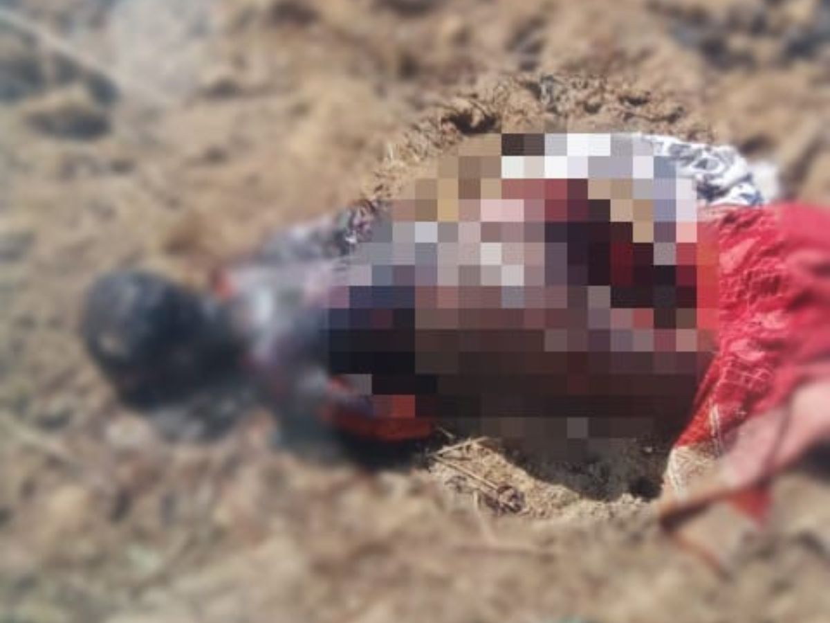 Burnt dead body of a woman found on the bank of a canal in village Deurat Rai