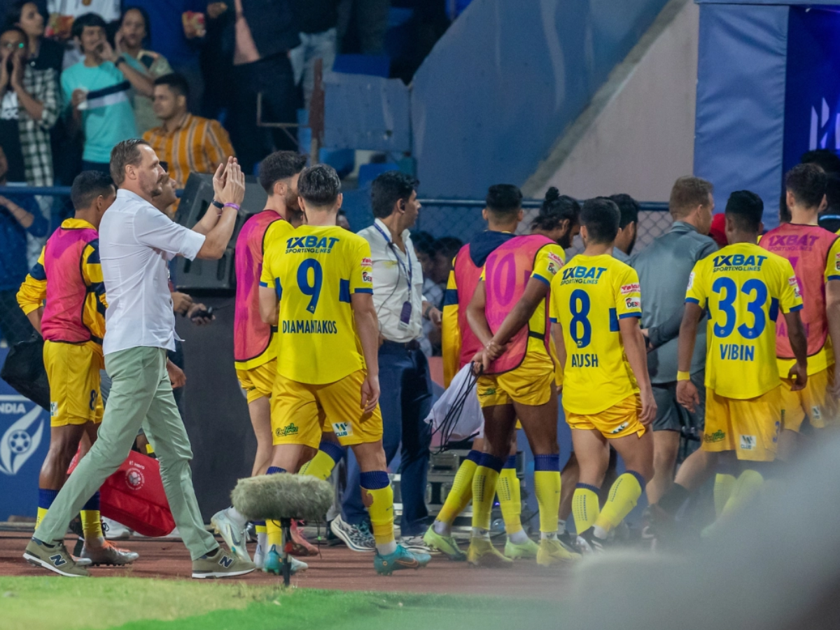 kerala blasters walk out  kerala blasters  isl  kerala blasters vs bengaluru fc  sunil chhetri controversial free kick goal  എന്താകും കേരള ബ്ലാസ്റ്റേഴ്‌സിന്‍റെ ഭാവി  സുനില്‍ ഛേത്രി  സുനില്‍ ഛേത്രി വിവാദ ഗോള്‍  ബെംഗളൂരു എഫ്‌സി  കേരള ബ്ലാസ്റ്റേഴ്‌സ്  കേരള ബ്ലാസ്റ്റേഴ്‌സ്