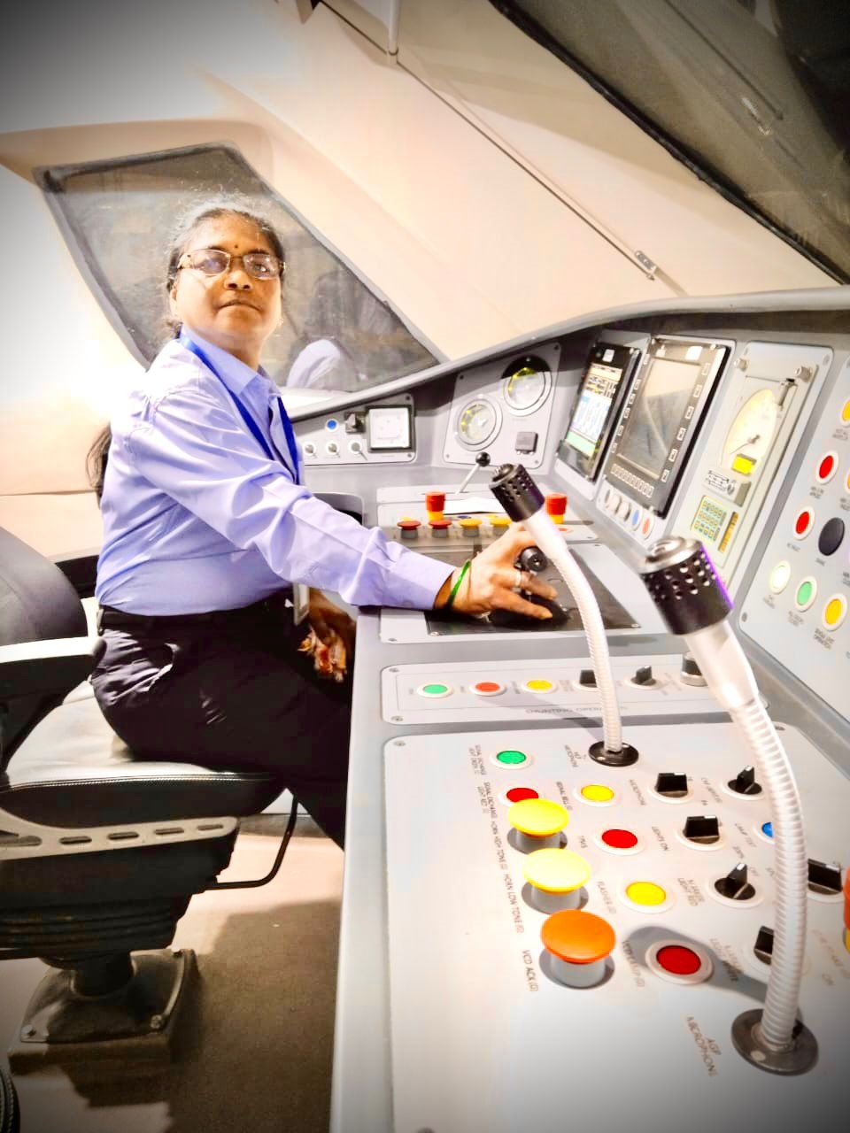 Loco Pilot Surekha Yadav runing Vande Bharat train