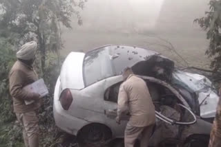 A tarribal accident happened near village Bhulpur in Hoshiarpur, 2 people died