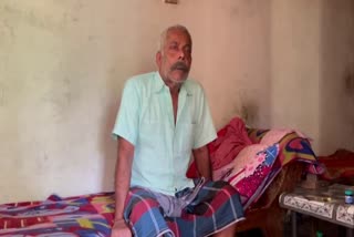 വയോധികന് മര്‍ദനം  വീട്ടില്‍ അതിക്രമിച്ച് കയറി മര്‍ദനം  Old Man Beaten Up In Idukki  Old Man Attack