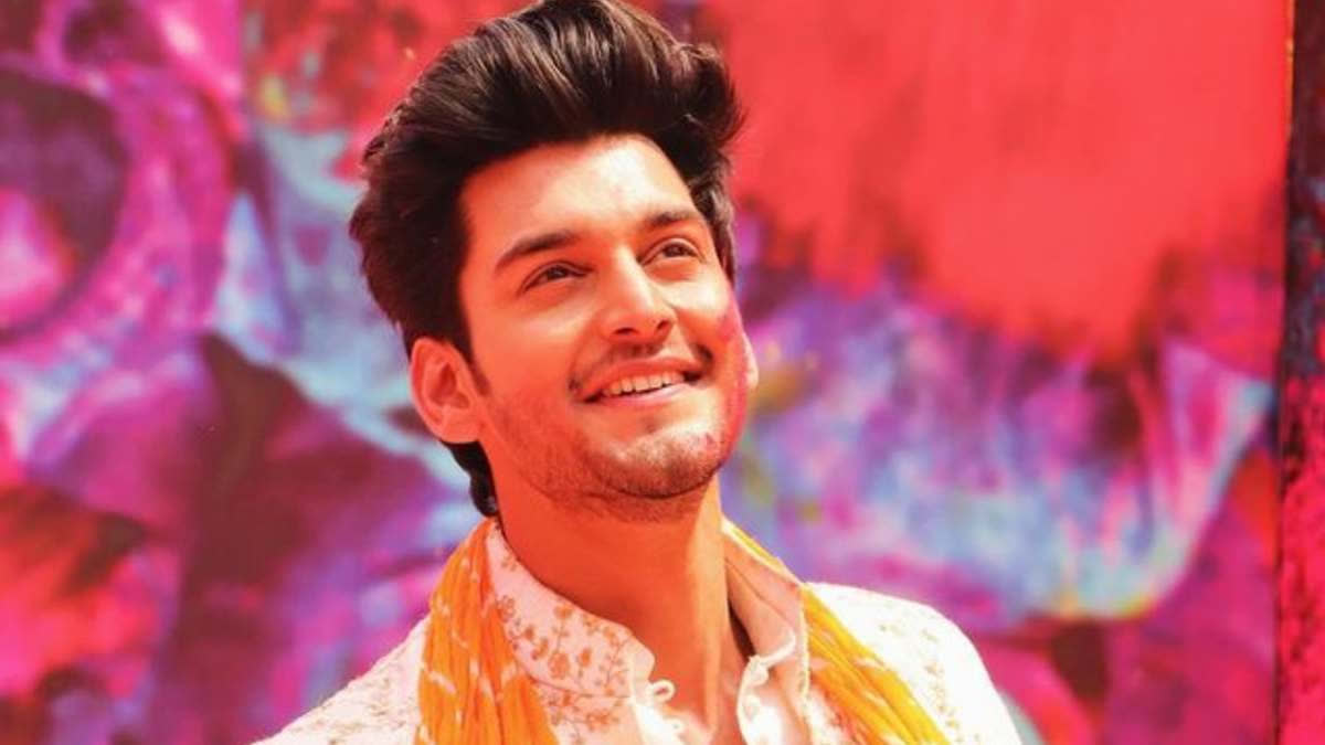 TV actor Aman Jaiswal, 23, died in an accident after a truck rammed into his motorcycle on Jogeshwari Road in Mumbai on Friday afternoon. He was most famously known for playing the lead role in TV serial Dhartiputra Nandini.