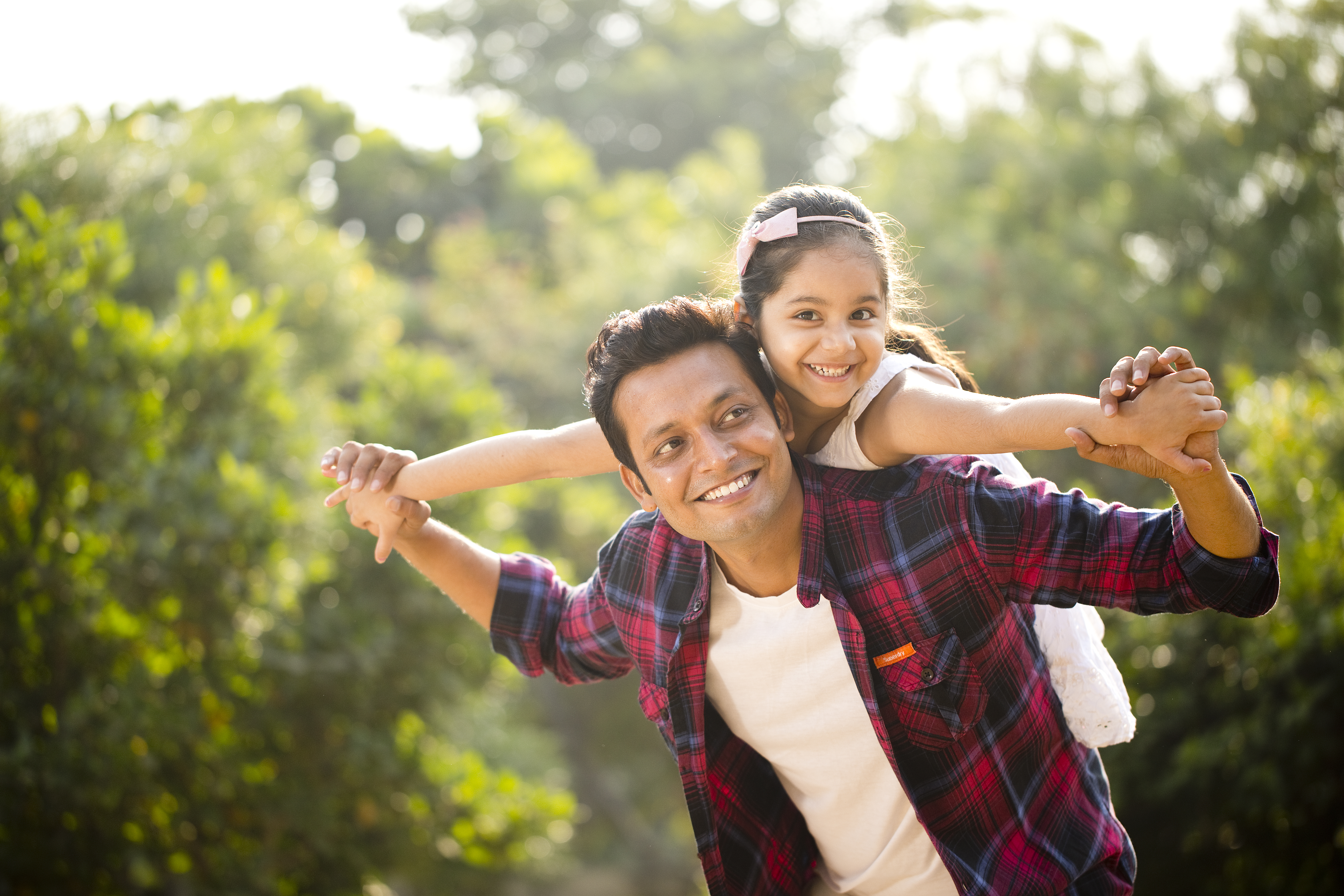 PARENTAL FAVOURITISM AMONG CHILDREN  HOW PARENTS INTERACT WITH CHILDREN  മാതാപിതാക്കളുടെ സ്നേഹം  NEW STUDY AND FINDINGS ON CHILDREN