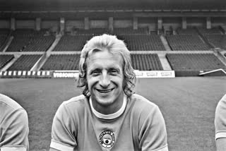 DENIS LAW DIES