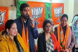 सैकड़ों मुस्लिम महिलाएं BJP में हुईं शामिल