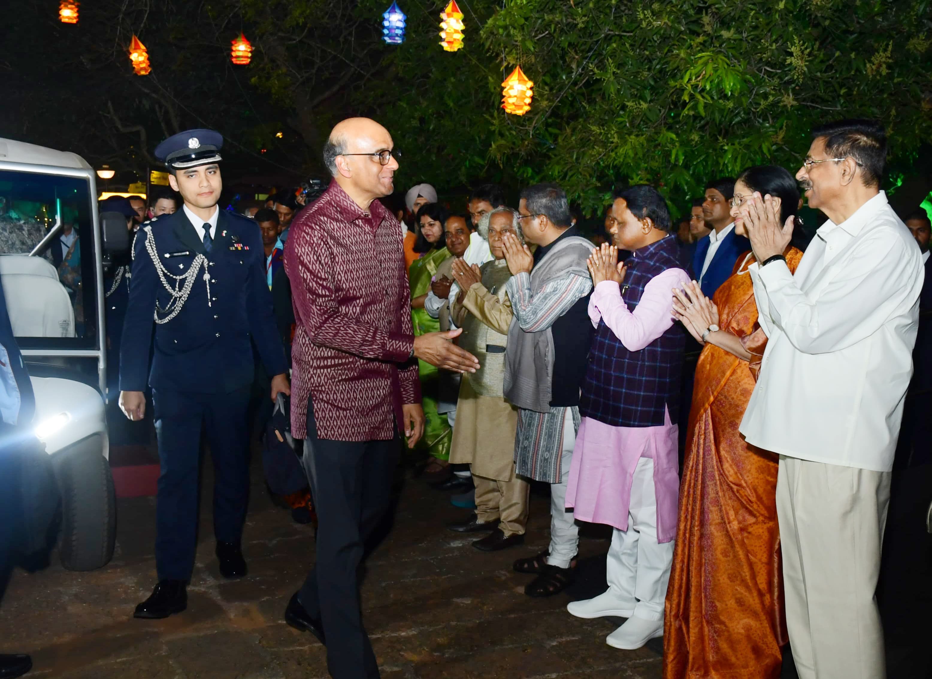 Singapore President Visits Kalabhumi