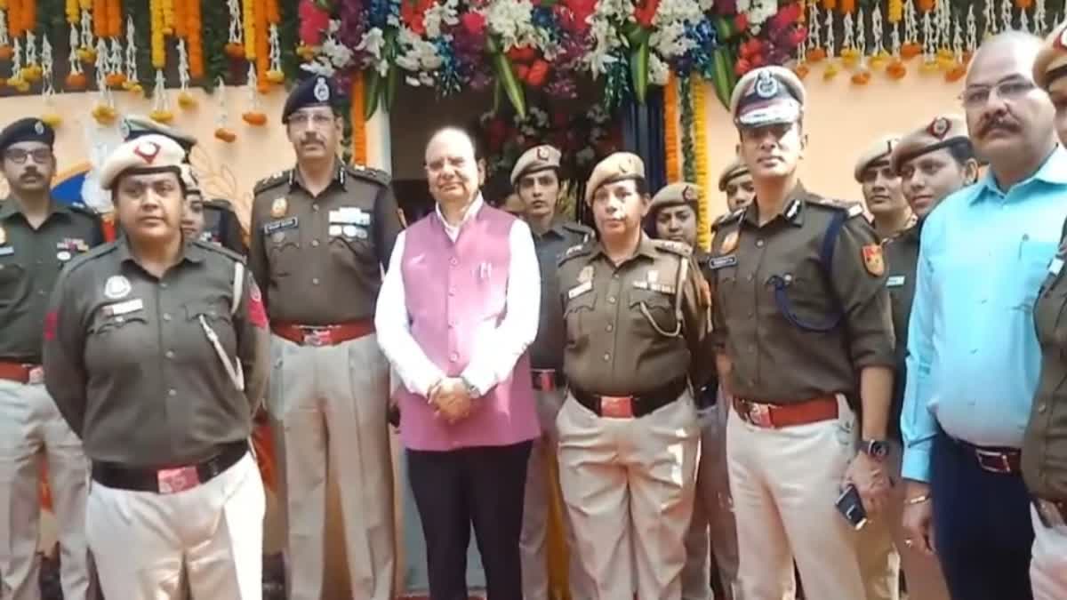 महिला पुलिस चौकियों का उद्घाटन