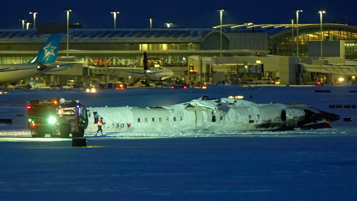 Canada: Toronto airport closes two runways after Delta plane crash