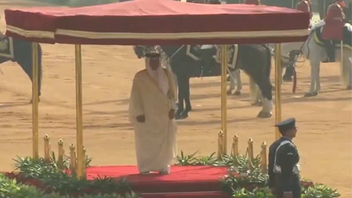 amir-of-qatar-receives-guard-of-honour-at-rashtrapati-bhavan