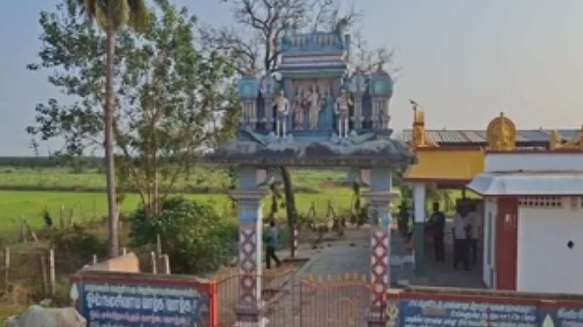 திருவள்ளூர் அருகே உள்ள  முருகன் கோயில்