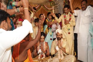 Daali Dhananjay dhanyatha wedding