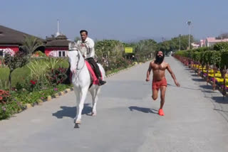 Baba Ramdev Race With Horse