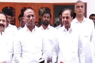 RS Praveen join in presence of KCR