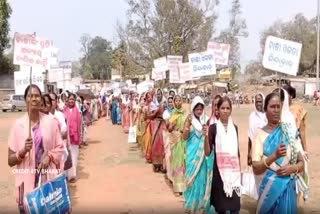 Nuagaon farmers protest