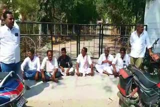 contractors_protest_water_bills_in_annamayya_district
