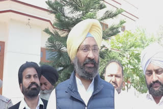 senior Akali leader Parminder Dhindsa tightened the political grip on the AAP party