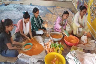 making herbal gulal in Dantewada