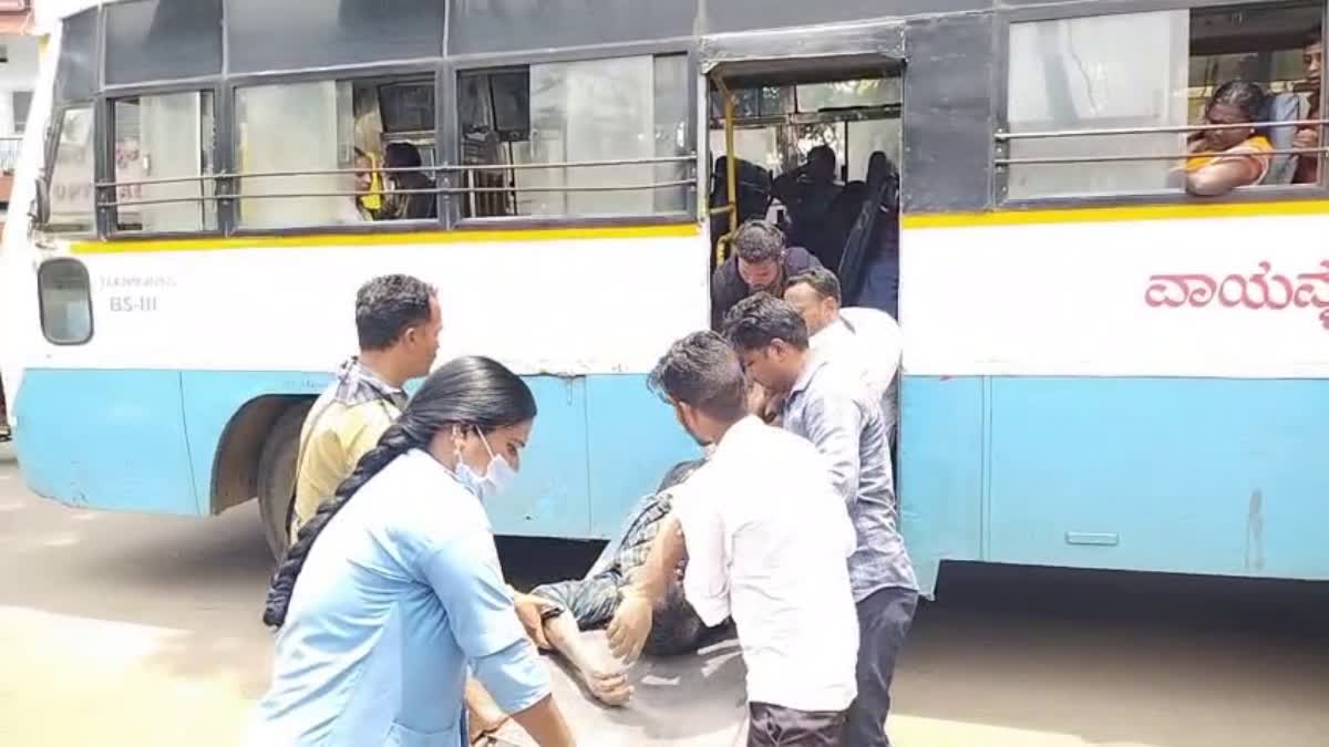 man-died-after-heart-attack-in-bus-at-hanagal