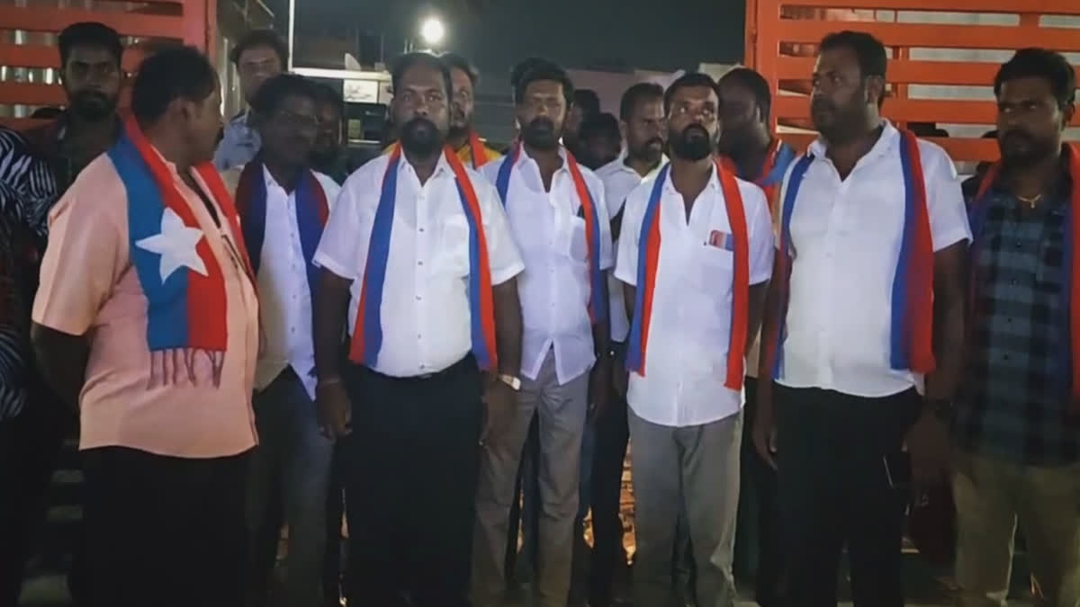 The VCK party besieged the Congress candidate house in Krishnagiri