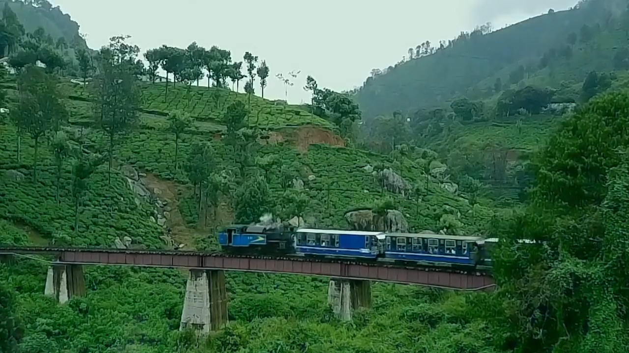 5 MOST BEAUTIFUL RAILWAY STATIONS