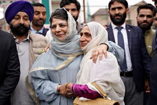 Mehbooba Mufti filed nomination from Anantnag-Rajouri Lok Sabha seat