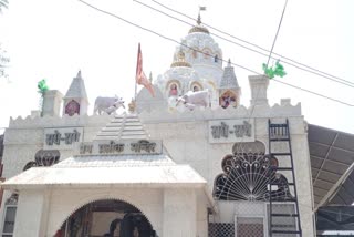 teacher built Prem Prateek Mandir