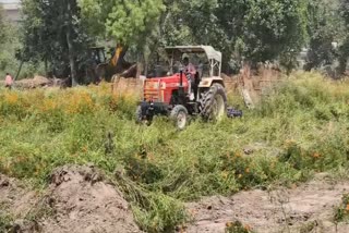 यमुना खादर में DDA की कार्रवाई