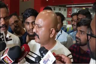 निलंबित पुलिस सब इंस्पेक्टर रंजीत कसाले हिरासत में