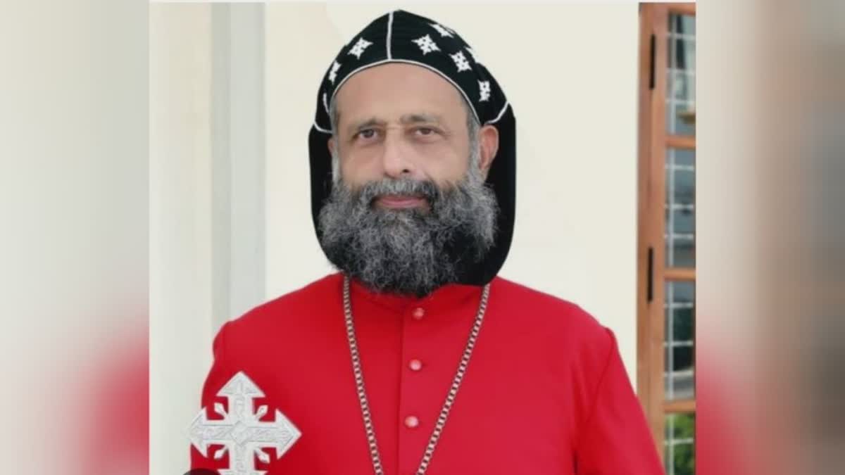 KNANAYA METROPOLITAN BISHOP  KURIAKOSE MOR SEVERIOS SUSPENSION  SUSPENSION STAYED  മെത്രാപോലീത്തയുടെ സസ്പെൻഷൻ സ്‌റ്റേ