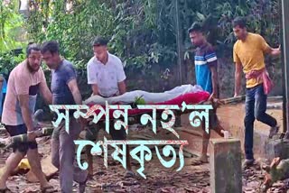 strange incident in makum police lifts up a deadbody from pyre after family alleges the death as murder