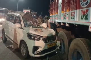 5 PEOPLE DIED  കാർ ലോറി അപകടം  ROAD ACCIDENT IN ANDHRA PRADESH  ആന്ധ്രാപ്രദേശില്‍ വാഹനാപകടം