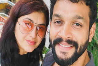 Telugu actor Chandrakanth dies by suicide days after co-star Pavithra Jayaram's fatal car accident. Both deaths shock the industry, leaving fans and colleagues mourning their tragic losses