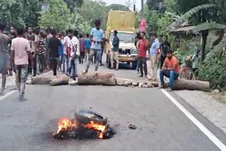 Miscreants Attack Temple in Dhupguri; Residents Block Roads, Squat On Rail Tracks