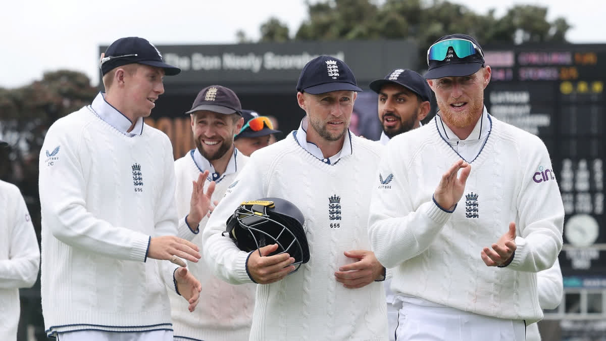  IND vs ENG 2nd Test: ସମୟ ବିତିଗଲା କିନ୍ତୁ ହ୍ୟାରିଙ୍କ କାହାଣୀ ଏପର୍ଯ୍ୟନ୍ତ ଅସମ୍ପୂର୍ଣ୍ଣ ଥିଲା। 1930 ମସିହାରେ ଇଂଲଣ୍ଡ ଦଳ ଦକ୍ଷିଣ ଆଫ୍ରିକା ଗସ୍ତରେ ଯାଇଥିଲା ଏବଂ ଆଘାତ ସହିତ ସଂଘର୍ଷ କରୁଥିବା ଦଳକୁ ଜଣେ ନିର୍ଭରଯୋଗ୍ୟ ବ୍ୟାଟର ଆବଶ୍ୟକ ଥିଲା। ସେହି ସମୟରେ ଦଳ ହ୍ୟାରିଙ୍କ ଉପରେ ବିଶ୍ୱାସ ପ୍ରକାଶ କରିଥିଲା ​​ଏବଂ 40 ବର୍ଷୀୟ ହ୍ୟାରି ଲିଙ୍କୁ ଏକ ଟେଷ୍ଟରେ ଖେଳିବାର ସୁଯୋଗ ମିଳିଥିଲା, ଯାହା ତାଙ୍କ 'ମୃତ୍ୟୁ'ର 15 ବର୍ଷ ପରେ ଘଟିଥିଲା।