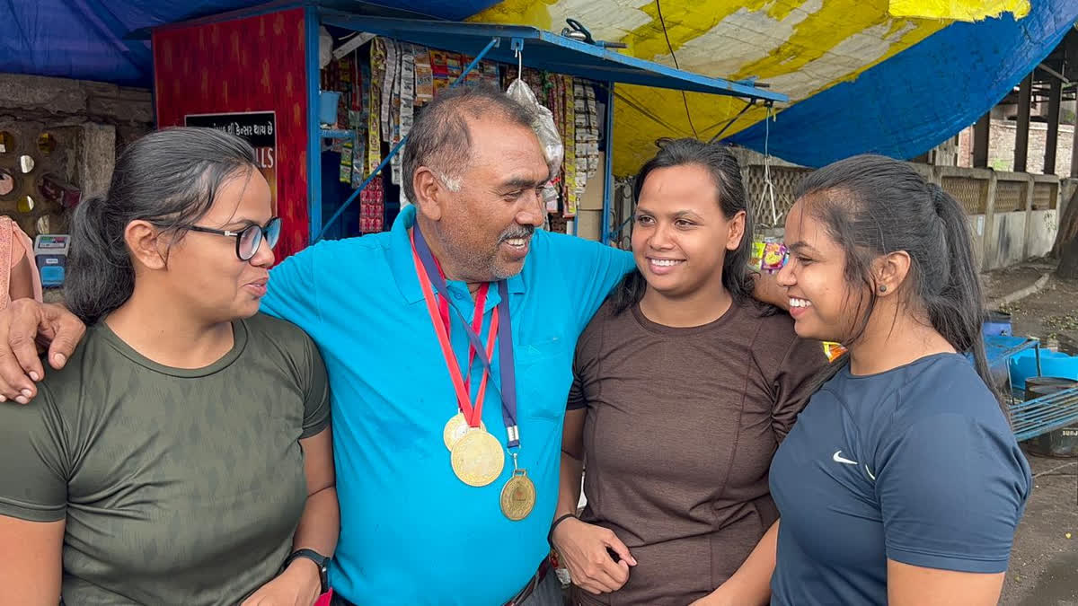 World Father's Day: A father who ran a tea-snack lorry on the footpath made his three daughters national players in wrestling