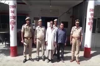 खनन माफियाओं के परिजनों ने पुलिस टीम पर किया हमला